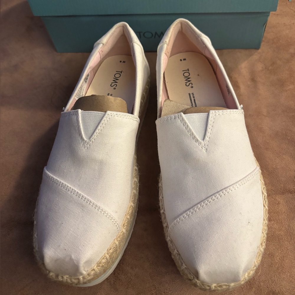 TOMS Women's Cream Espadrilles